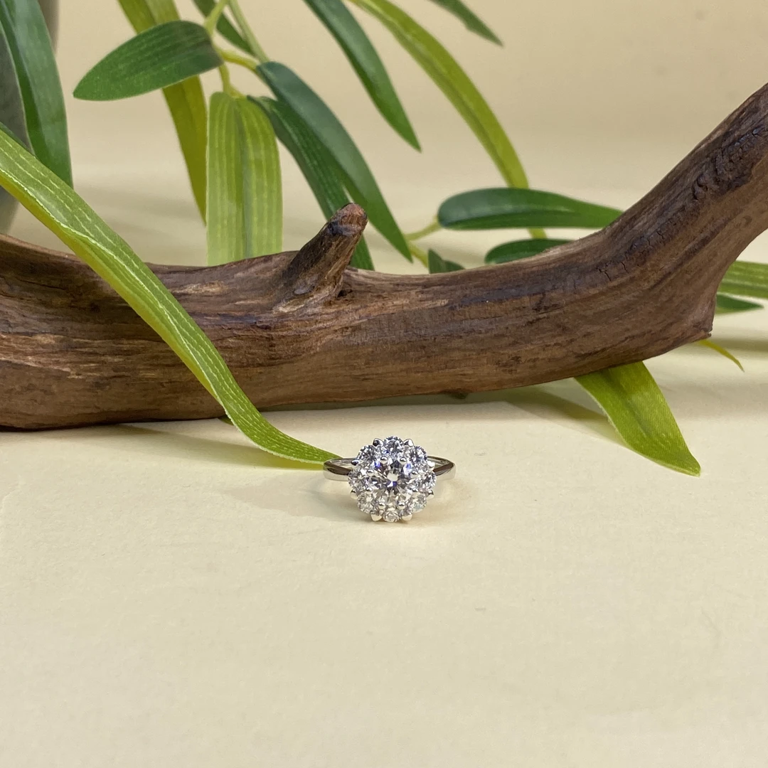 925银莫桑石银制品 【小北严选】S925银镶嵌莫桑石戒指12-7H144X311