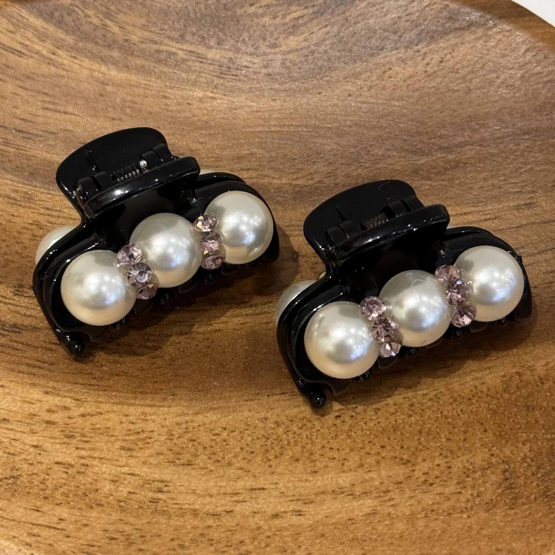 GREBUTY 5801 气质百搭珠珠闪闪对夹