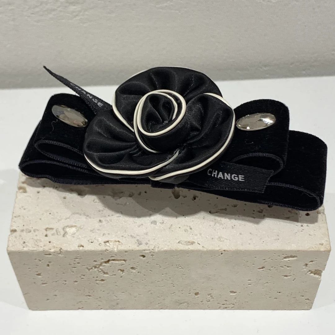 GREBUTY 5638 简约百搭黑色小香风蝴蝶结弹簧夹