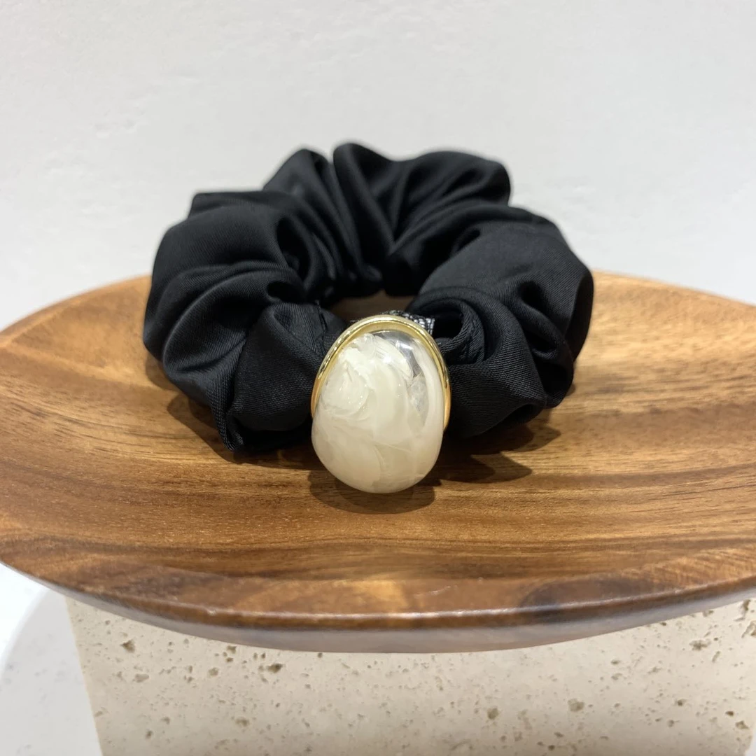 GREBUTY 5318 简约百搭烟灰色珠珠发圈