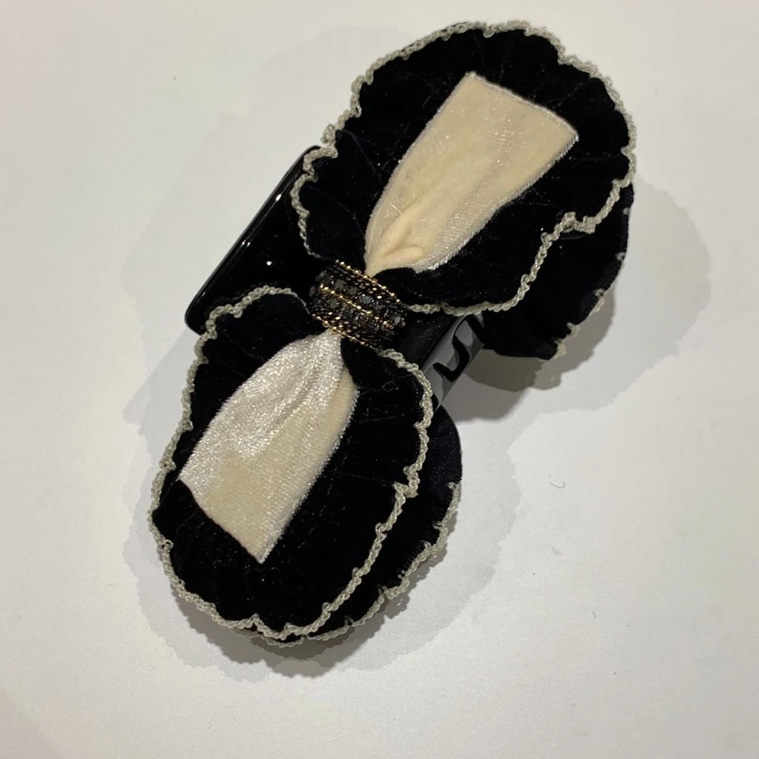 GREBUTY 非金属布艺发饰 3874 新品锆石闪闪蝴蝶结抓夹