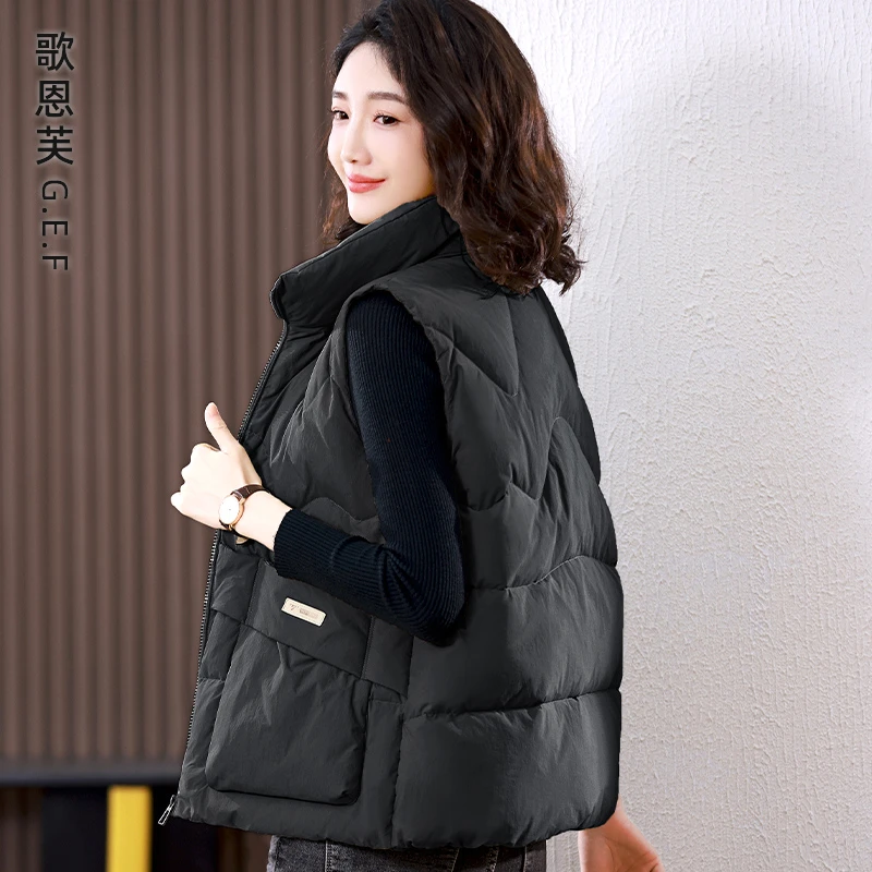 轻薄时尚羽绒马甲女款秋冬季外穿2025新款白鸭绒内胆保暖背心马夹