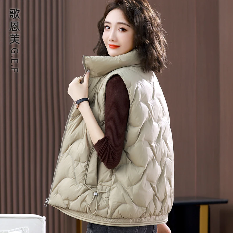 羽绒马甲女外穿2024年新款秋冬季内穿轻薄保暖白鸭绒妈妈背心马夹