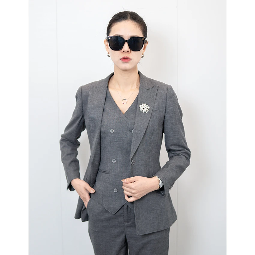 DANLUE/丹略春秋气质灰色西装套装女职业女装高级感西装三件套