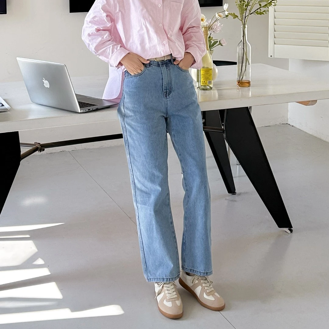 「现货」【蓝色莫吉托】浅色直筒牛仔裤FS302X012