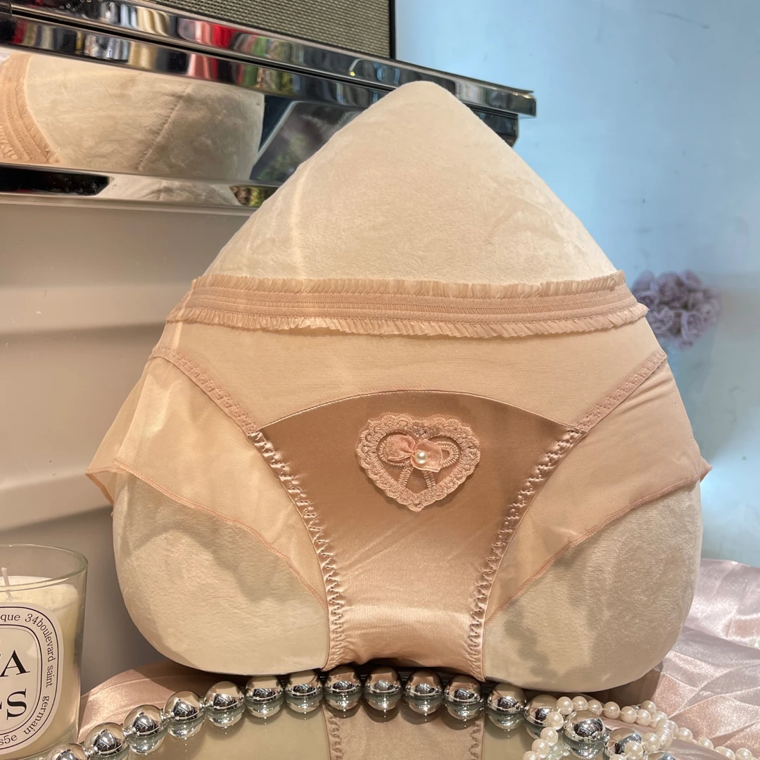 可爱风花边蕾丝女士内裤