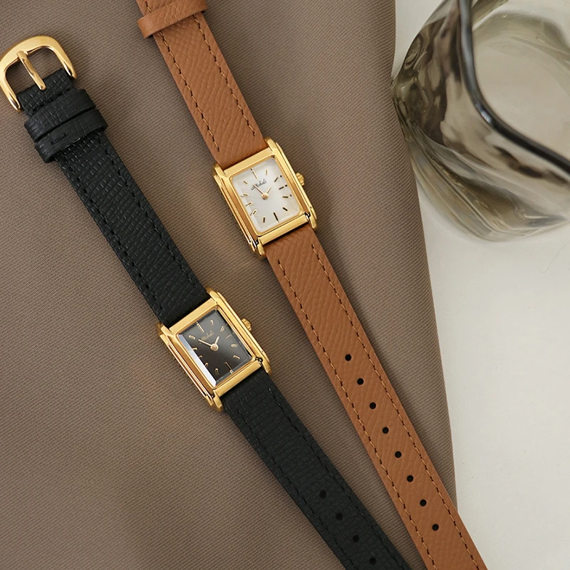 Rune鹿娜ins时尚小众方形美拉德女士腕表气质小巧防水小方表