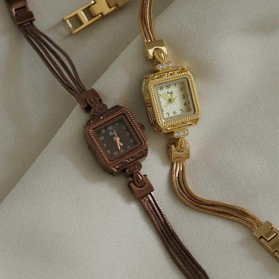 鹿娜Rune流苏女士手表轻奢小众时尚方表盘潮流石英女式表