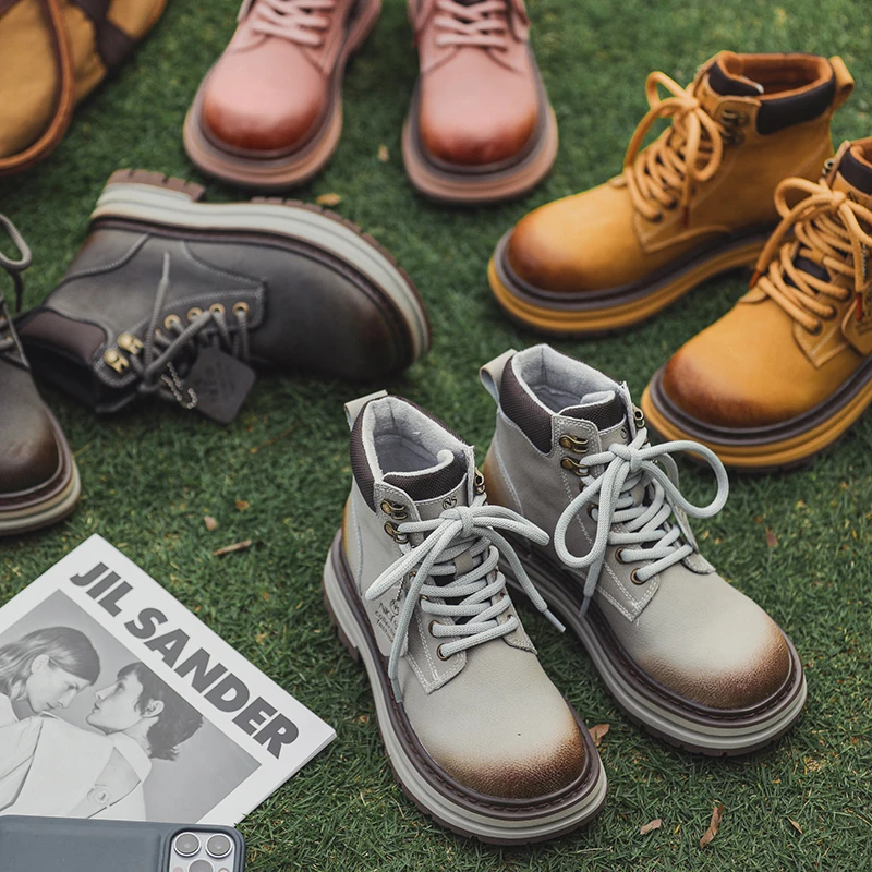 严姐-英伦风靴子情侣款厚底炸街大黄靴2024新款百搭真皮马丁靴