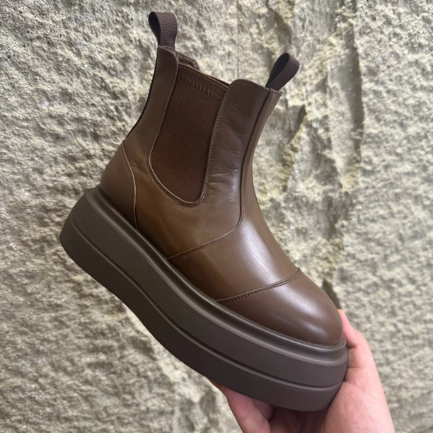 英伦风厚底松糕机车靴短筒靴切尔西靴女鞋