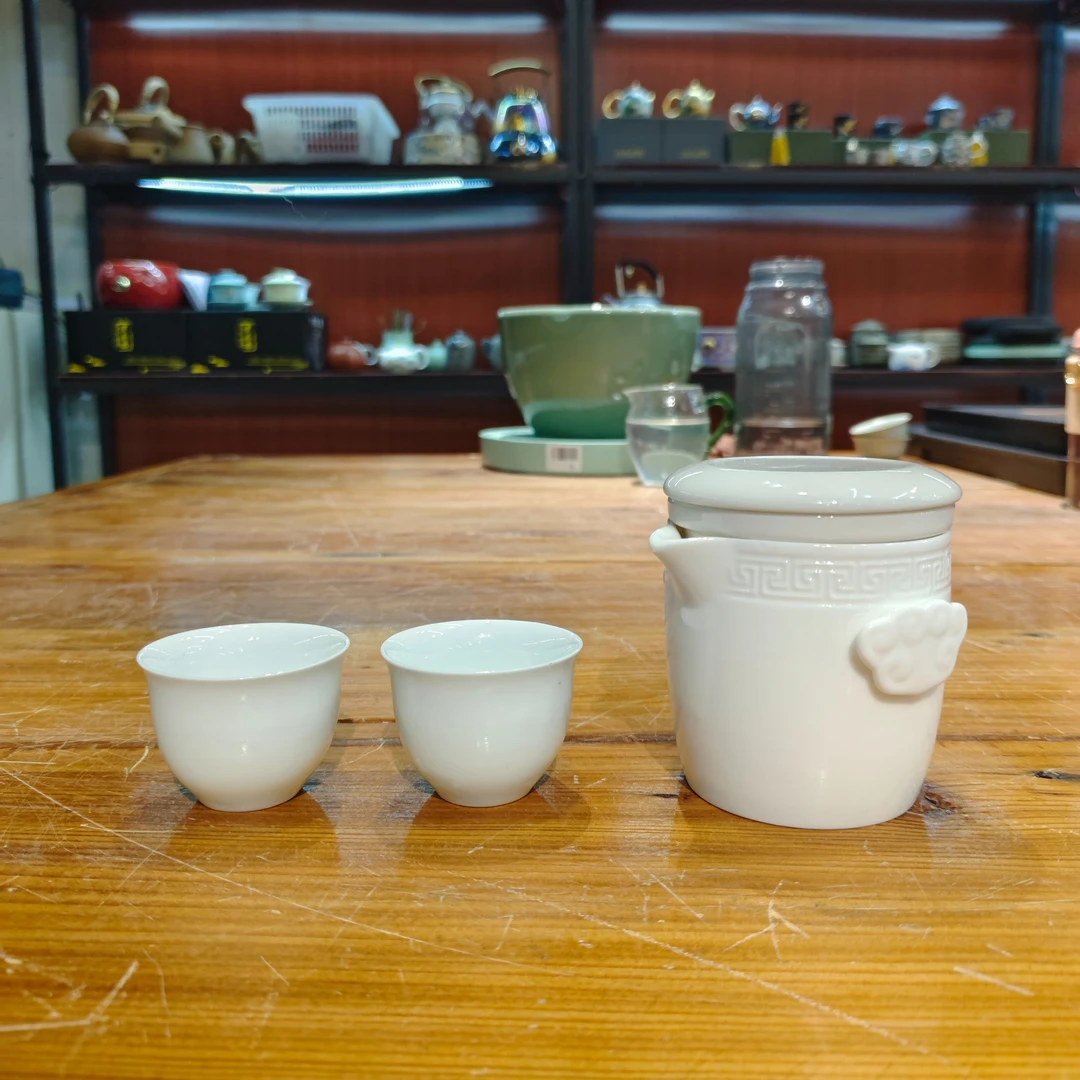 友名陶瓷 羊脂玉瓷回纹手抓旅行快客一壶两杯户外便捷式旅行茶具