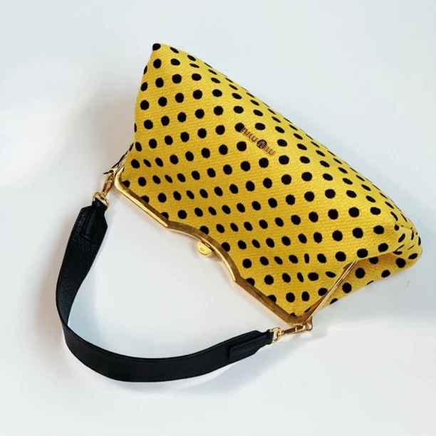 95新 MIU MIU/缪缪 九万中古/送中检/miumiu单肩腋下包