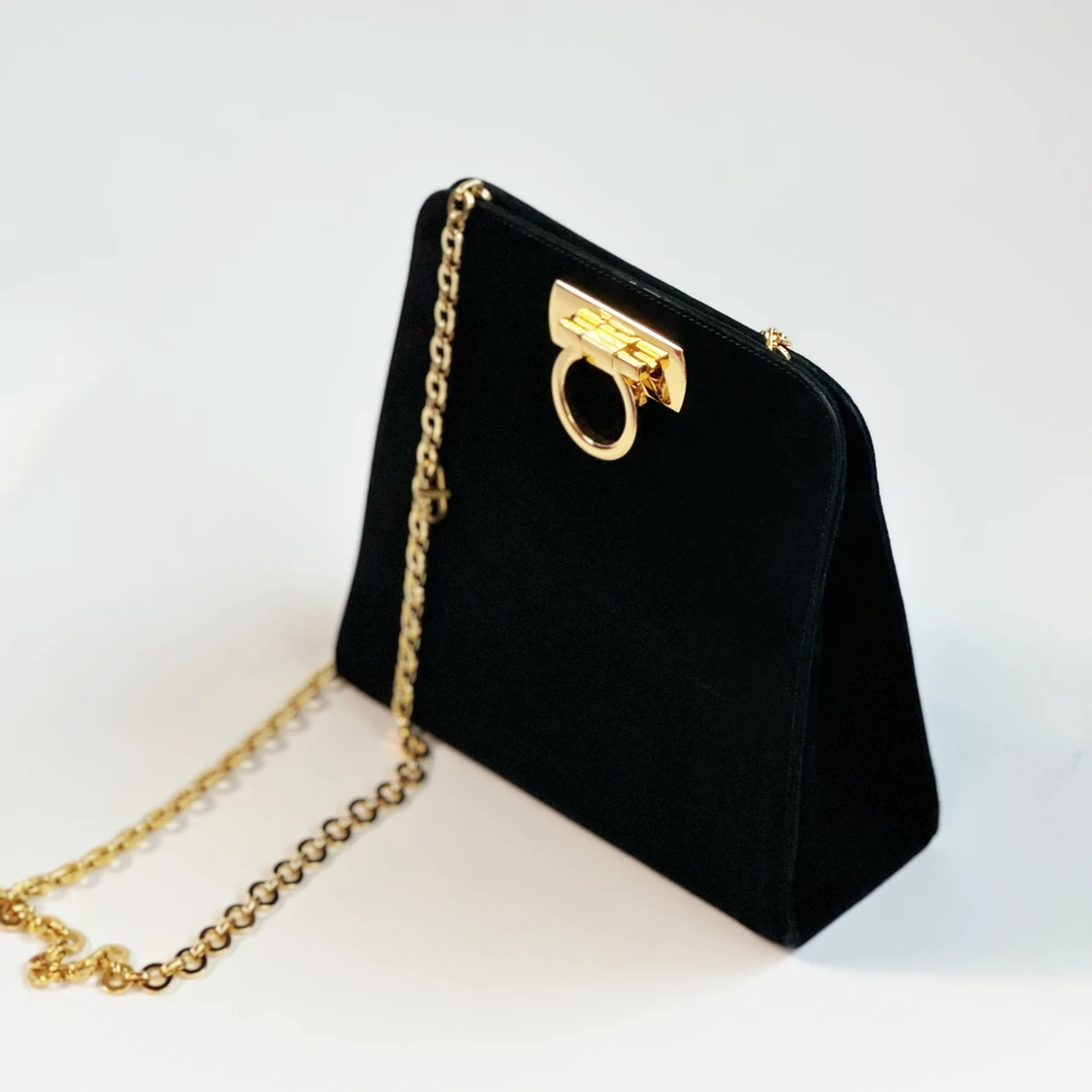 95新 FERRAGAMO/菲拉格慕 九万中古/菲拉格慕链条单肩包补差价