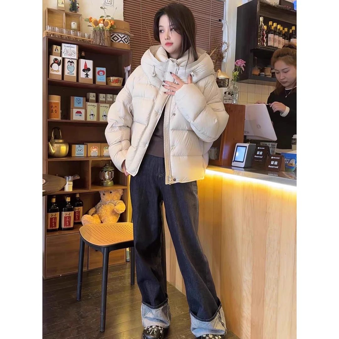 短款白鹅绒保暖羽绒服女连帽泡芙加厚冬季时尚小个子外套RQ3535