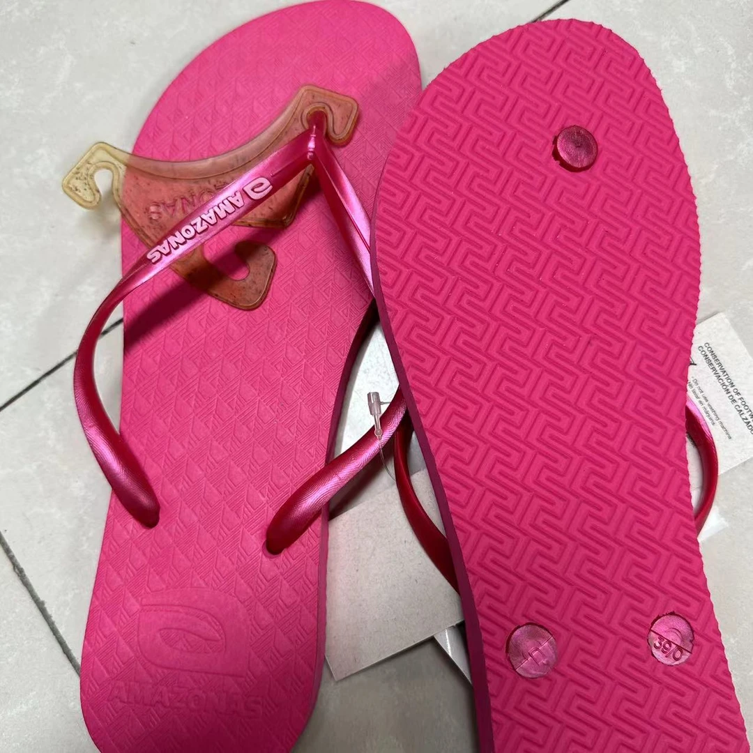 402036草莓珠光人字拖【哎呦家16100】