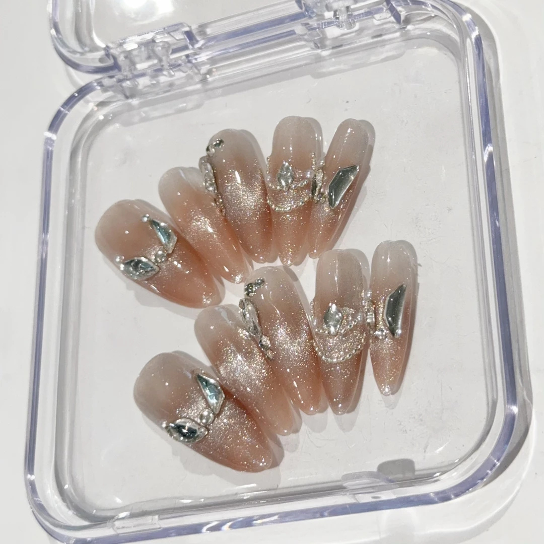 ***【F104 一眼万年】胖猫设计穿戴甲 纯手工穿戴甲  宋盒子