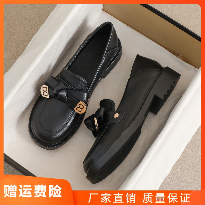 小皮鞋女2025新款春季英伦风黑色软底乐福加绒平底工作舒适豆豆鞋