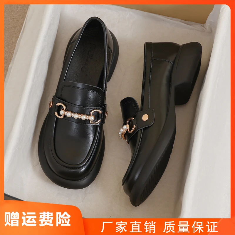 小皮鞋女2025新款春秋季英伦风黑色真皮大码41软底豆豆平底乐福鞋