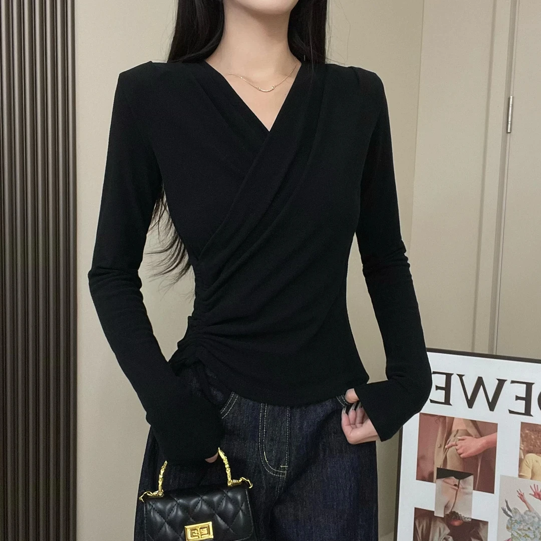 不规则褶皱长袖t恤女时尚收腰显瘦打底上衣