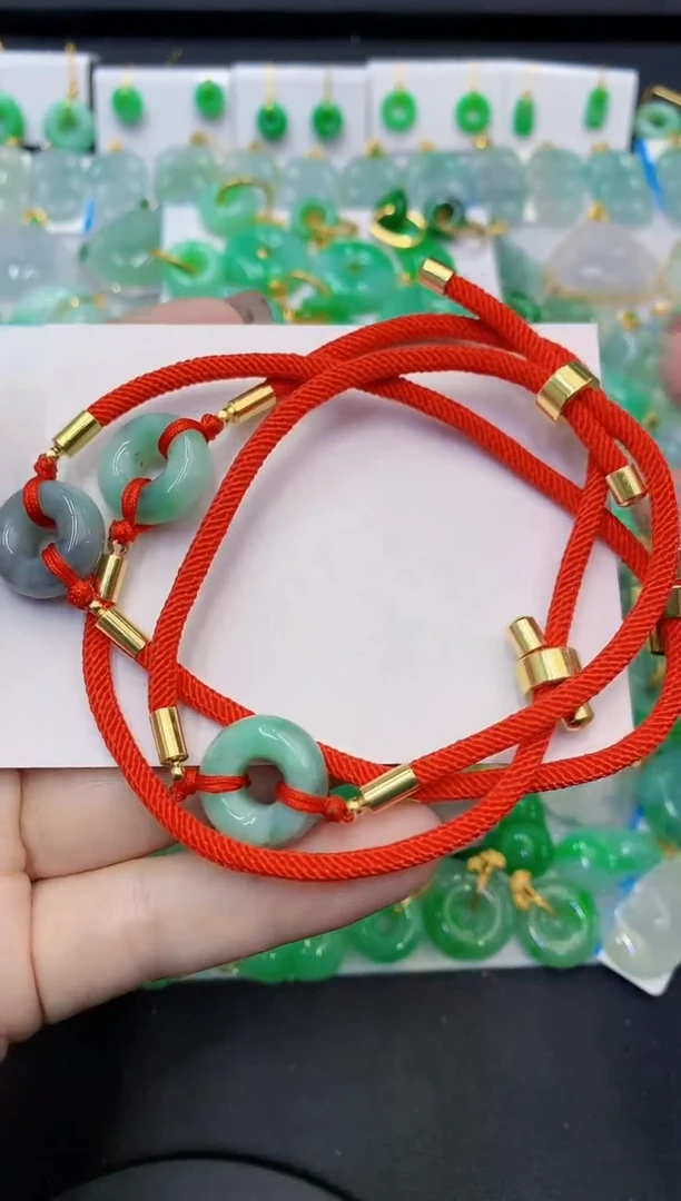 【闪购商品】翡翠颈饰未镶嵌多样性发其一