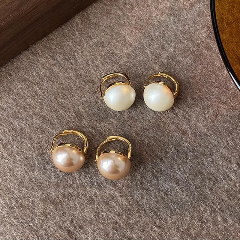 铜合金耳饰 气质高级感半圆珠珠耳扣女轻奢百搭耳环爆款时尚耳钉