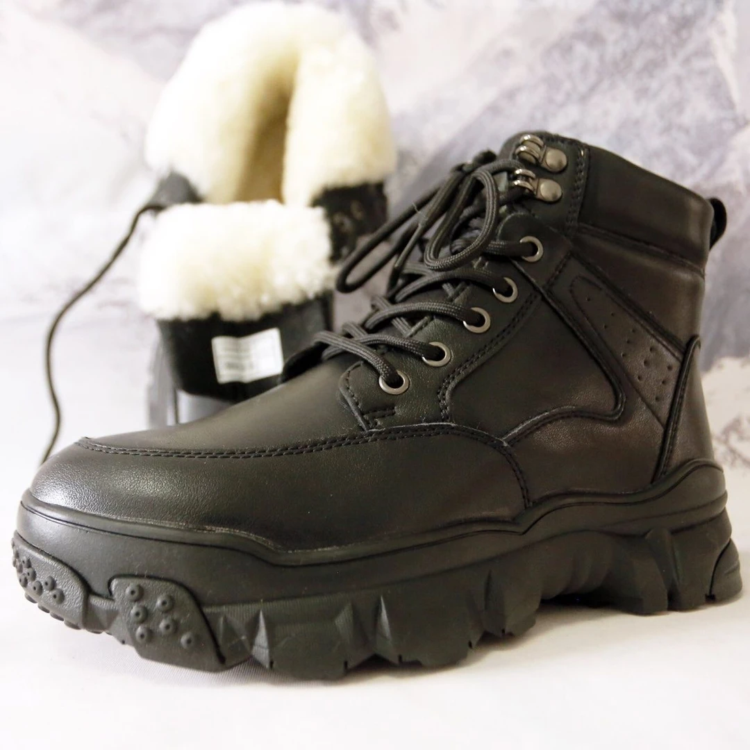 冬季真皮雪地靴加厚保暖皮毛一体棉鞋男士东北防水户外超厚轻