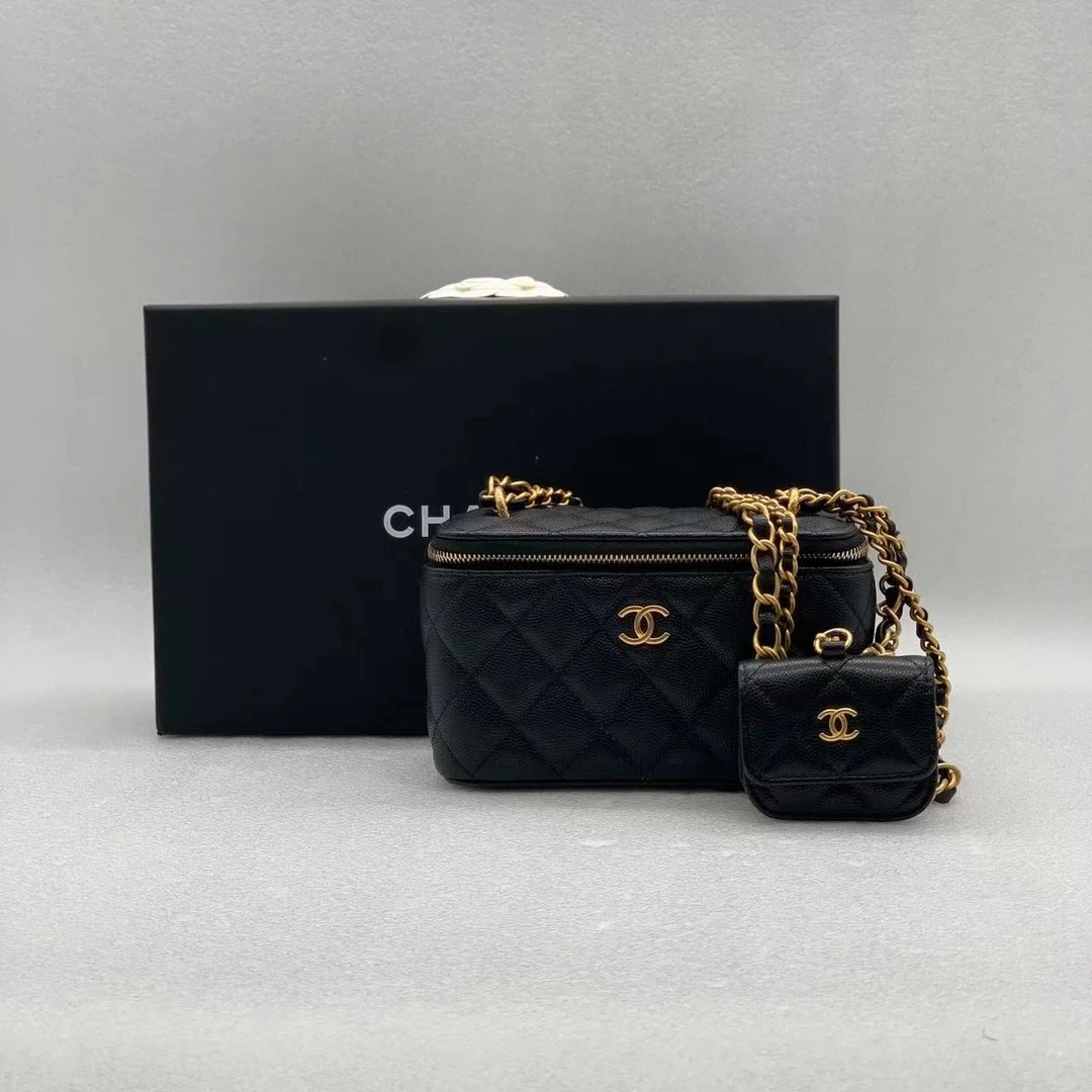 99新 Chanel/香奈儿  牛奢网/23a黑金化妆盒链条包