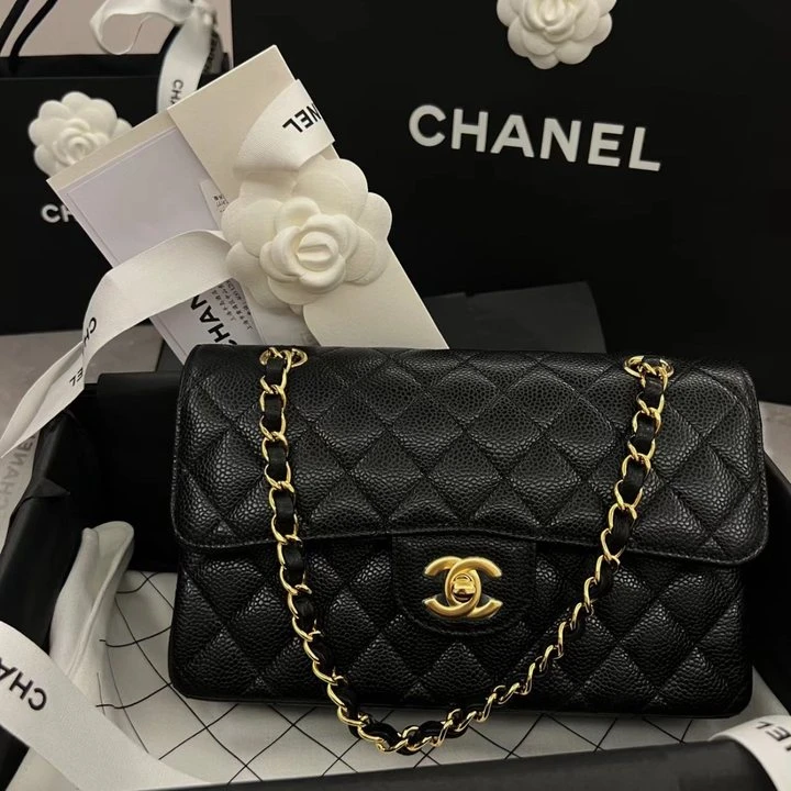 全新未使用 Chanel/香奈儿  牛奢网/黑金牛小号cf包/芯片