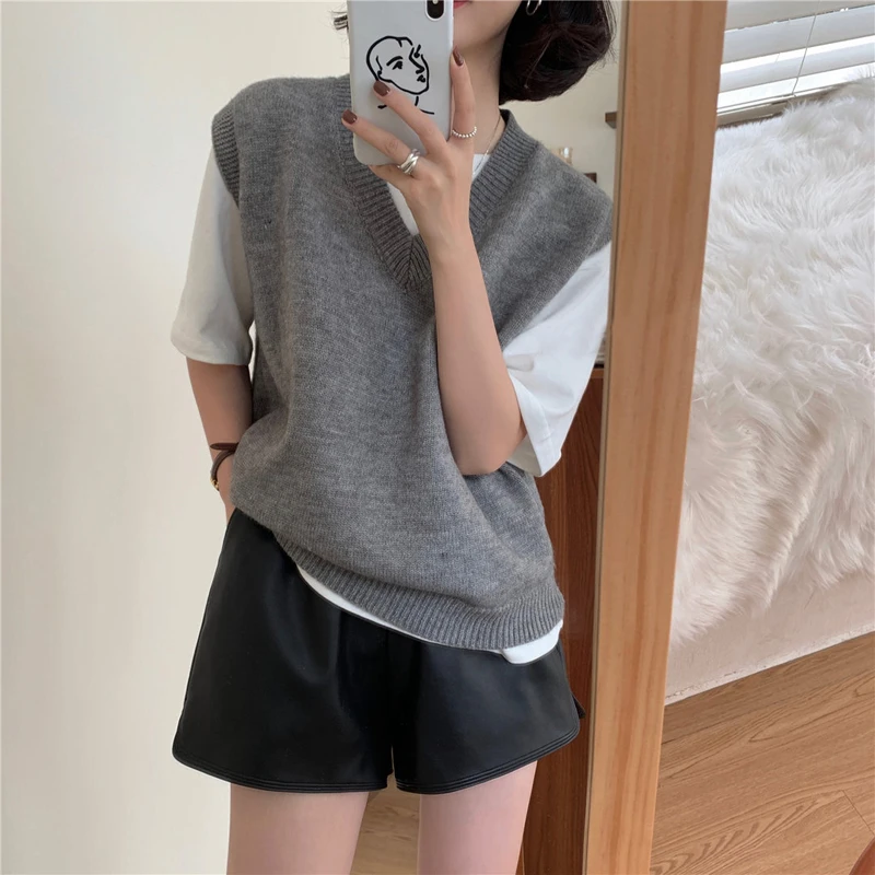 黑色无袖针织马甲女2023新款春秋宽松外搭v领毛衣背心叠穿早秋季