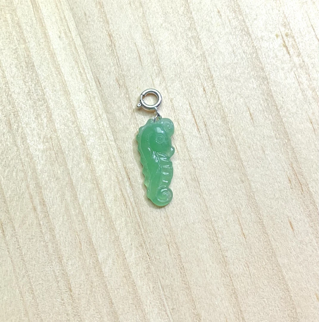 冰阳绿一刀切满绿海马18k金镶嵌万能扣提溜天然缅甸翡翠A货锁骨链