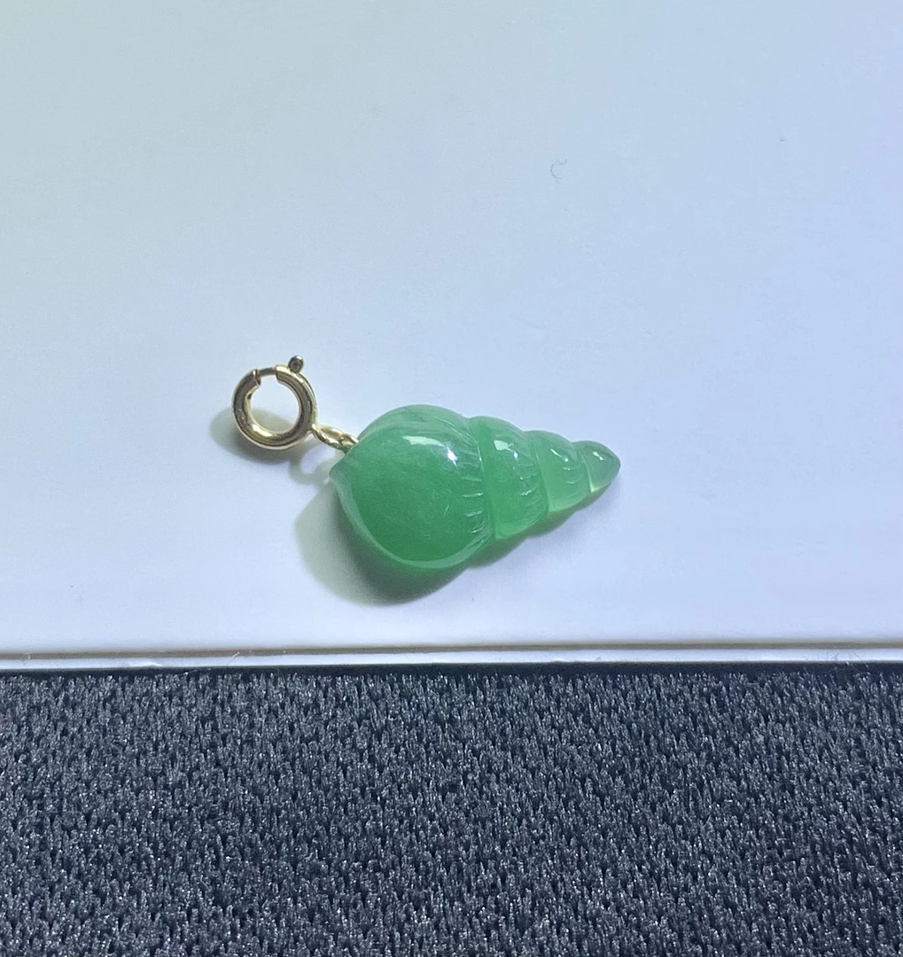 满绿色冰绿海螺18k金镶嵌万能扣提溜天然缅甸翡翠A货珠串配石