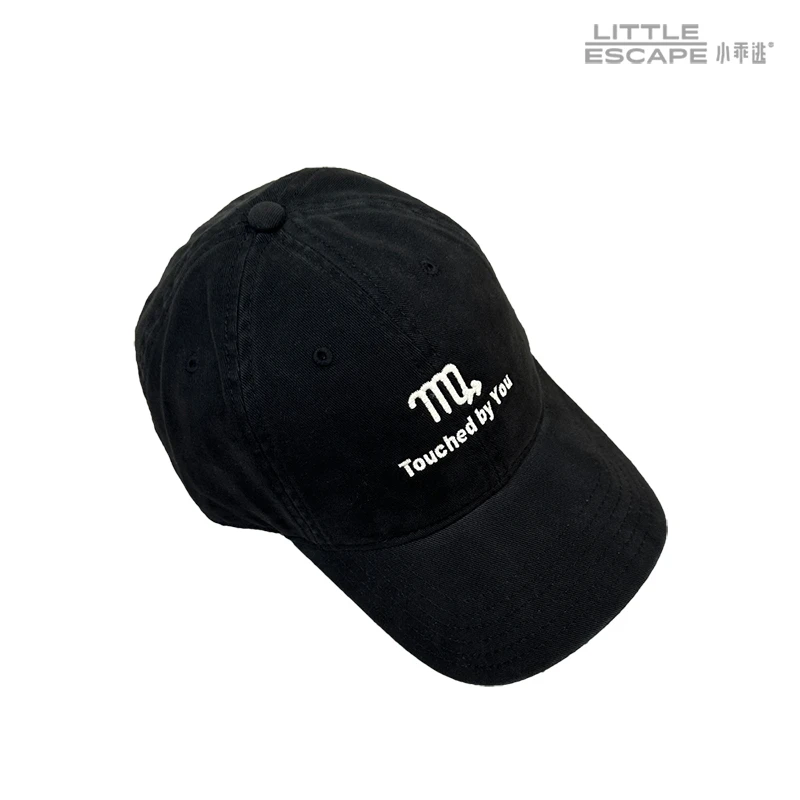 小乖逃X时尚款红色帽子休闲户外时尚棒球帽黑色鸭舌帽运动帽9181