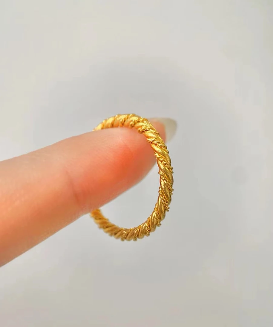 Chow Tai Seng/周大生周大生足金麻花戒指简约大方