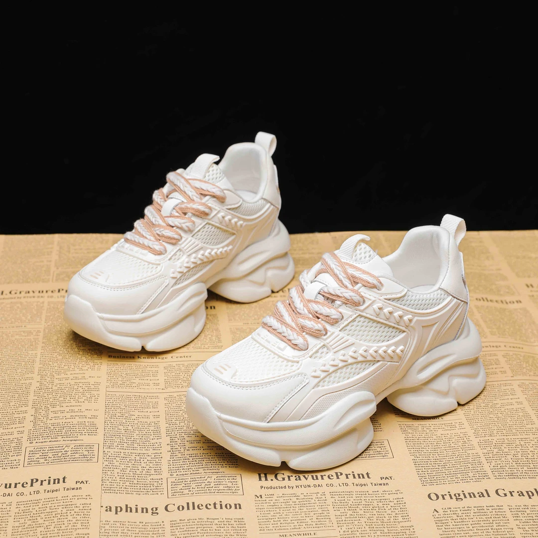 Daphne/达芙妮老爹鞋女2025夏季新款爆款时尚百搭厚底休闲运动鞋