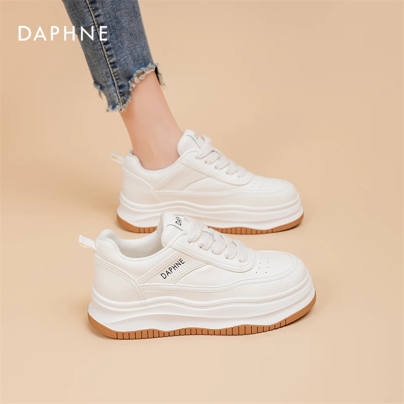 达芙妮小白鞋女款2025新款夏季透气厚底增高运动鞋百搭休闲鞋板鞋