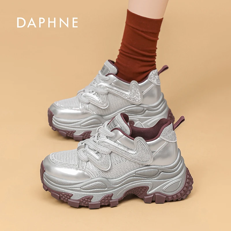 Daphne/达芙妮老爹鞋女2025夏季时尚水钻百搭厚底增高休闲运动鞋