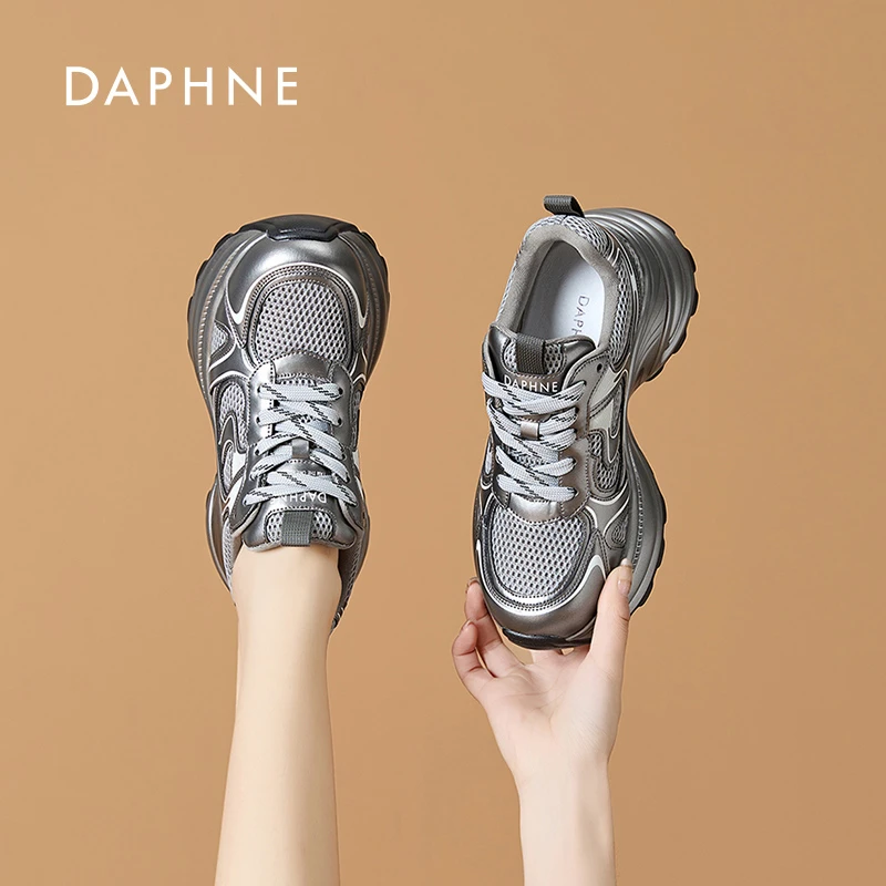 达芙妮夏季时尚老爹鞋2025新款厚底增高显脚小网红炸街运动休闲鞋