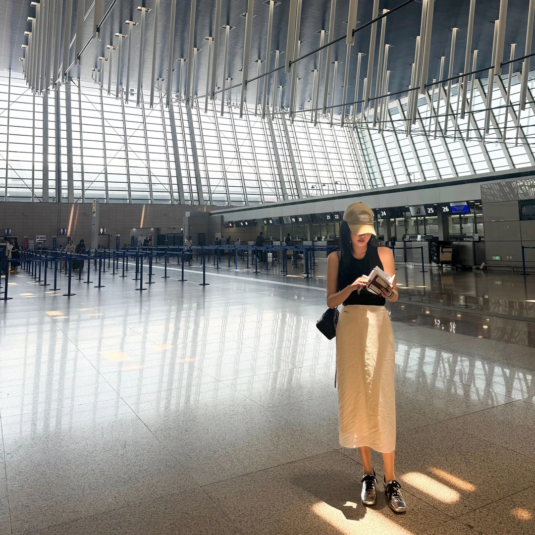 ANNA MOOER · 设计师品牌米色长裙 AM62Q009