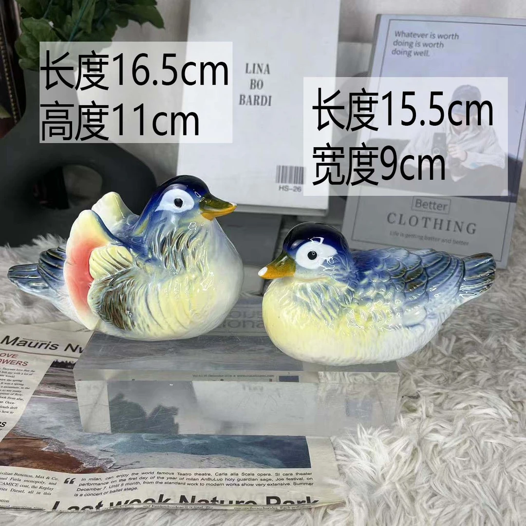 陶瓷新中式珐琅瓷戏水鸳鸯摆件