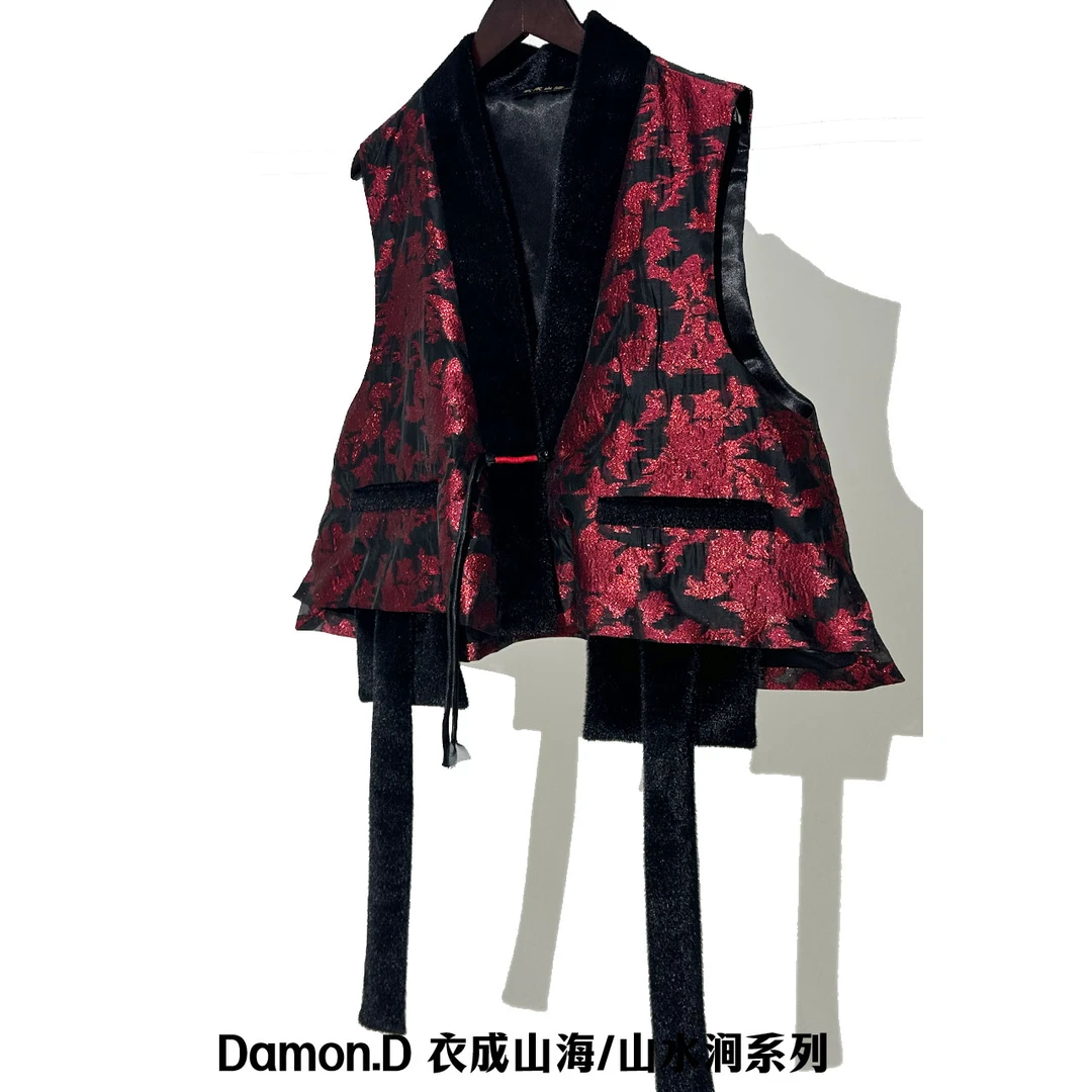 【大海轻奢】S1885红色刺绣植绒盘扣气质百搭设计师款时尚马甲