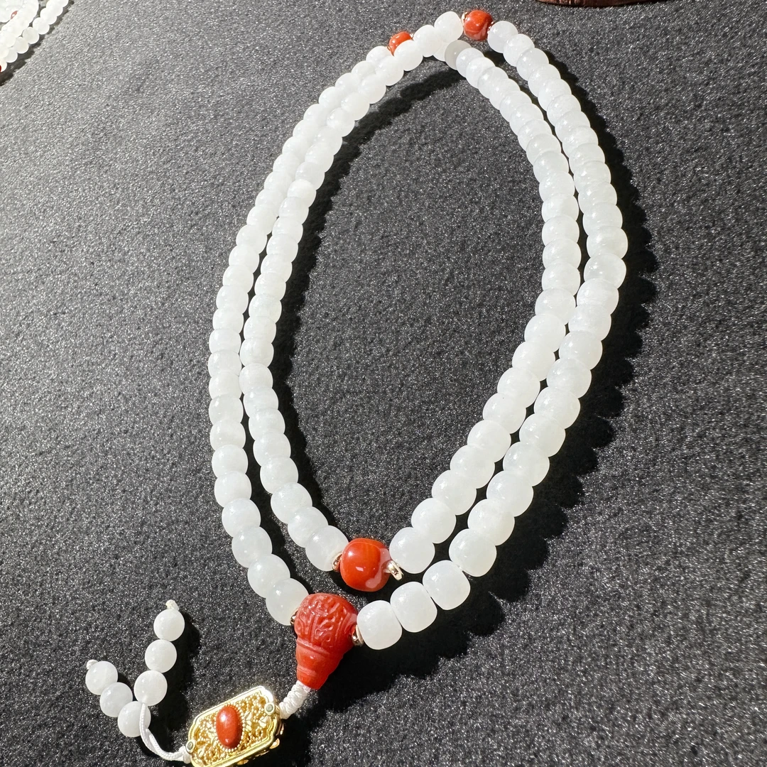 四九城收藏和田玉黑山料同料0.8左右老型108男女同款