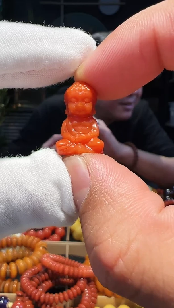 【闪购商品】南红玛瑙吊坠(不含链)未镶嵌手雕宝宝佛