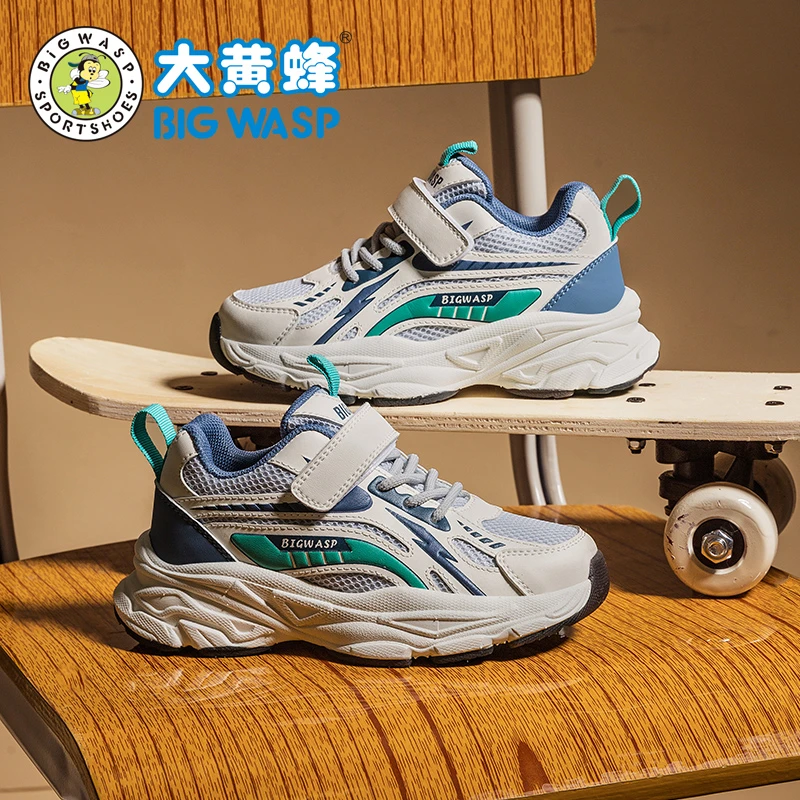 大黄蜂童鞋男童运动鞋春季透气网鞋软底休闲儿童跑步鞋D302413212
