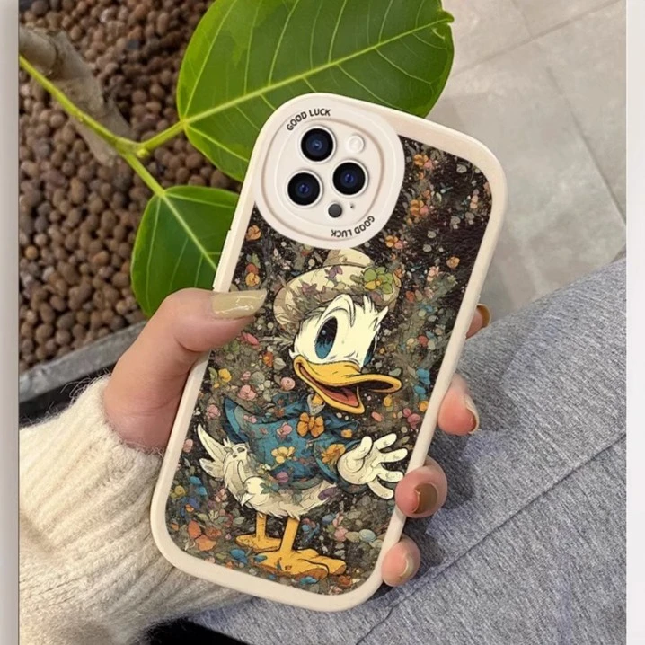 适用iPhone15promax手机壳碎花唐老鸭新款苹果16全包防摔硅胶软壳