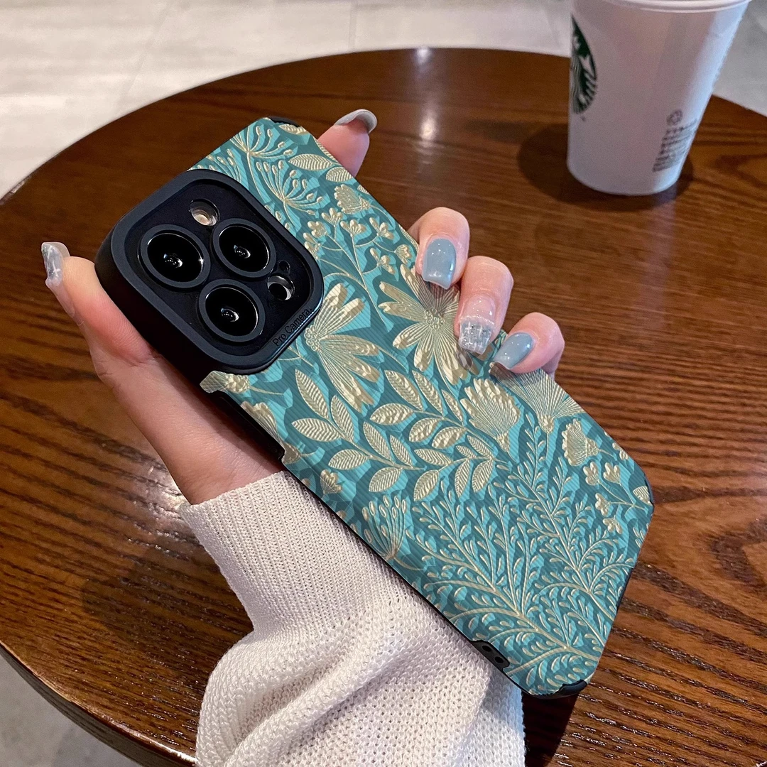 适用苹果15promax手机壳iPhone16全包13防摔新款简约时尚白色花朵