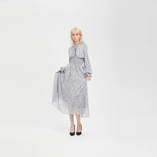 S·DEER圣迪奥女装时尚木耳边V领碎花束腰灯笼袖连衣裙S231Z12B3