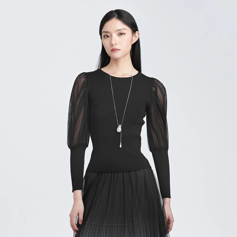 S·DEER时尚黑色通勤女装罗纹圆领网纱拼接长袖针织衫S22183517