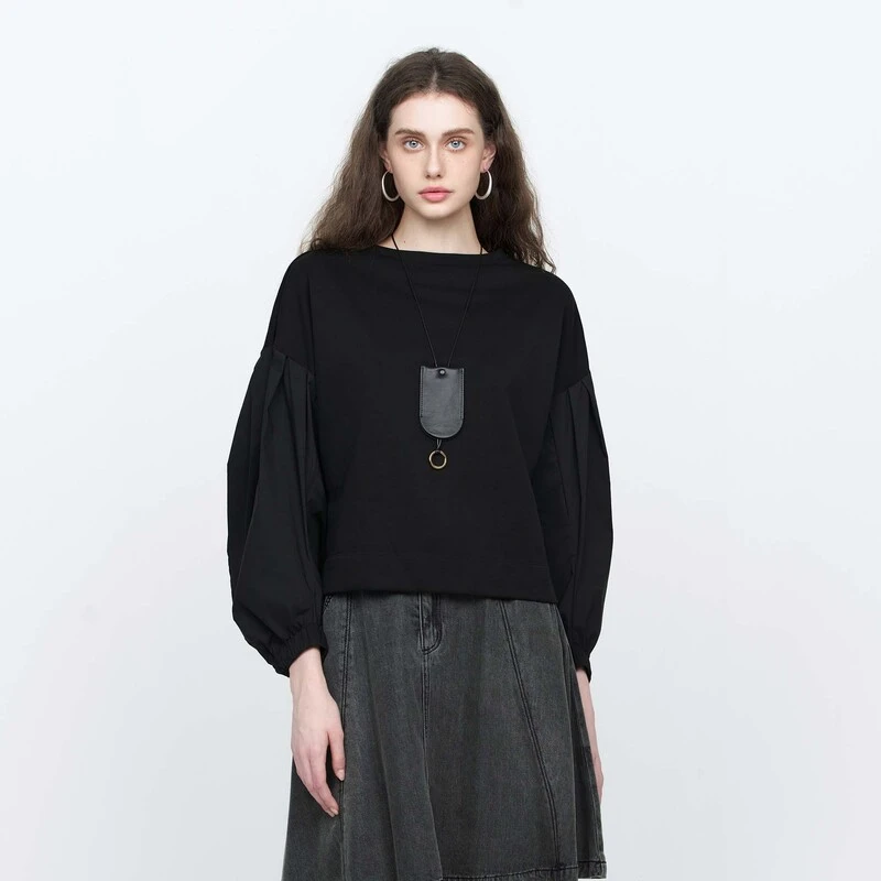 S·DEER圣迪奥女装时尚休闲百搭圆领拼接泡泡袖宽松卫衣S22182212