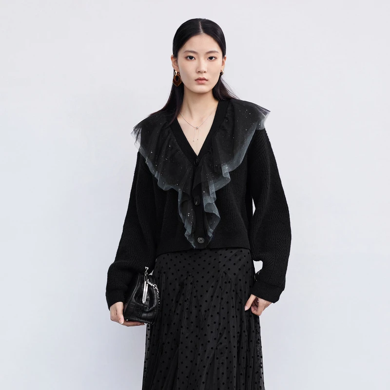 S·DEER圣迪奥女装休闲V领网纱撞色开衫时尚秋冬针织衫S223Z3538