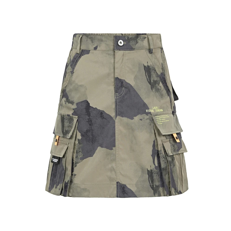 圣迪奥女装时尚复古显瘦松紧拼接撞色字母迷彩A字短裙S22181304